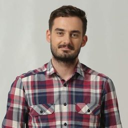 Conrad Mericoffer 飾演 Cristi