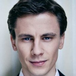 亞當·博比克 - 黑幫上位記演員 飾演'Łomek'