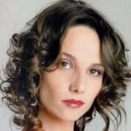 Aline Küppenheim 飾演 Elisa