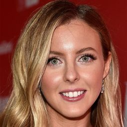 Hallie Meyers-Shyer - 古德里奇導演