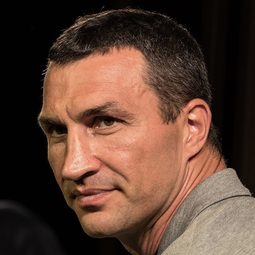Wladimir Klitschko 飾演 Celebrity-Bräutigam