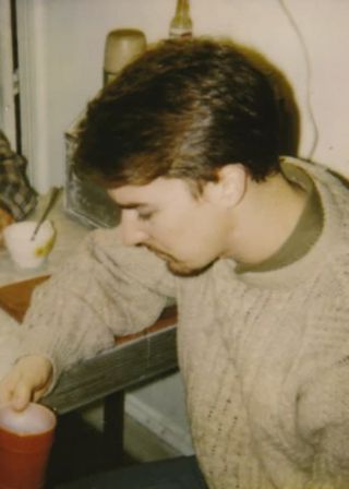 《Between the Devil and the Deep Blue Sea》電影海報