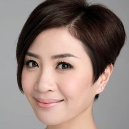 陳珮思 飾演 Pregnant Police Officer