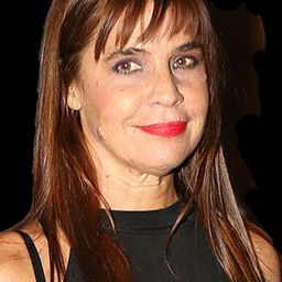 法比安娜·坎地羅 飾演 Verónica, the boss