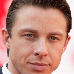 約翰內斯·拉森 飾演 Kent Nielsen