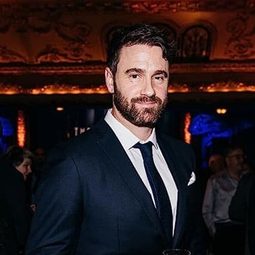 Julian Bailey - Madeline and the Bad Hat演員 飾演Pepito (voice)