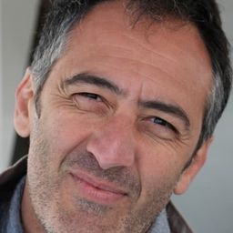 Mauro Di Flaviano 飾演 Self