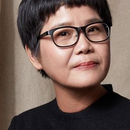 呂蒔媛 - 誰先愛上他的編劇