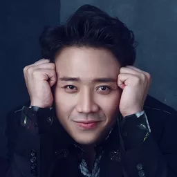 陳清 飾演 Ba Sang