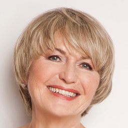 Eliška Balzerová 飾演 (voice)