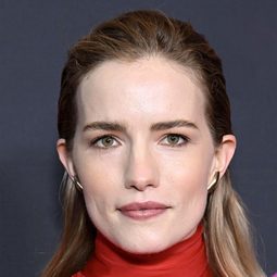 薇拉·菲茨傑拉德 - 絕望之路演員 飾演Maben