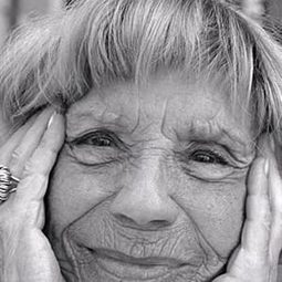 Astrid Henning-Jensen - 犯罪元素演員 飾演House Keeper