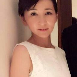 Eri Miyajima 飾演 Yu / Kaoru