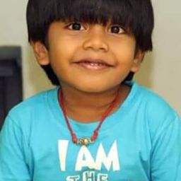 Ashwanth Ashokkumar 飾演 Raasu Kutti