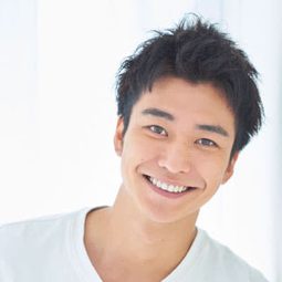 柳川るい 飾演 Hisao / Kamen Rider Delta / Mosquito Orphnoch