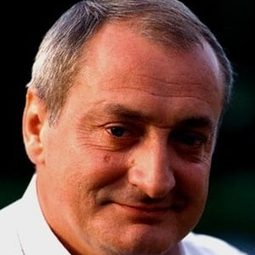 Franck-Olivier Bonnet - 電話總是響兩回演員 飾演L'adjoint du commissaire