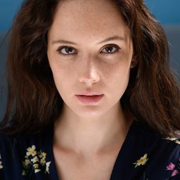 Olwen Catherine Kelly 飾演 Jessica