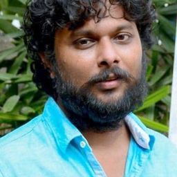 Rajkumar 飾演 Giridharan