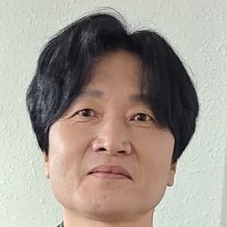 Lee Tae-hyeong 飾演 Cho Do-sun