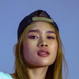 June Sasitorn 飾演 June