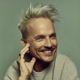 Randall Slavin - 燃情歲月演員 飾演Teen Alfred