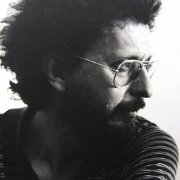 Teo Hernández 飾演 N°16 / N°481