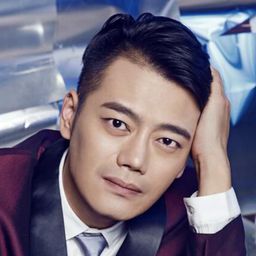 李丞峰 飾演 Make-Up Master