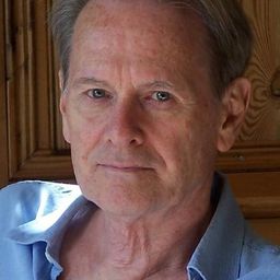 Yves Beneyton 飾演 Young Man