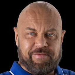 Michał Karmowski - 普丁演員 飾演