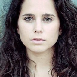 Leticia Etala 飾演 Yaiza