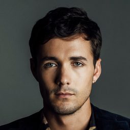 Jonah Hauer-King - 舊年暑假搞乜鬼演員 飾演Milo Griffin