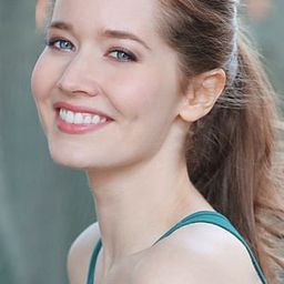 Megan Channell 飾演 Milla