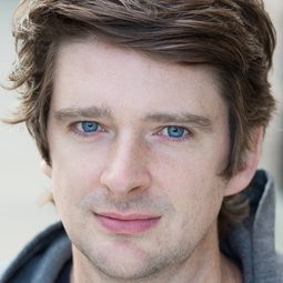 Will Rogers - 躍動的心跳演員 飾演Joe