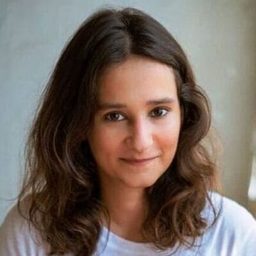 亞沙斯維尼·戴瑪 飾演 Vivek