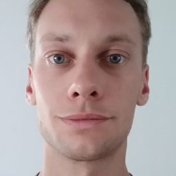 Kajetan Miros - 汽車先生與聖殿騎士團演員 飾演'Łysy'