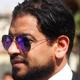 Ashraf Meslehi - Auntie Faransa演員 飾演