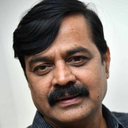 阿奇尤特·庫瑪 - Bagheera演員 飾演Prabhakar