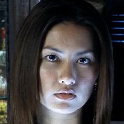 妮克蒂·利保倫 飾演 Duan