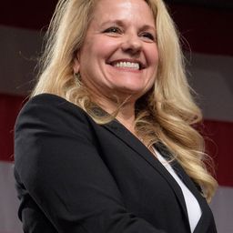 Gwynne Shotwell 飾演 Self