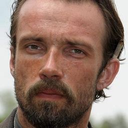 盧卡斯·奎格瓦維奇 飾演 Stefan