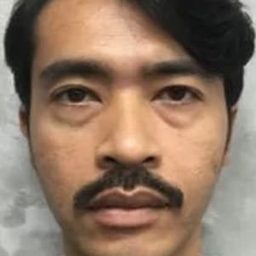 Firdaus Karim 飾演 Kadir