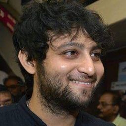 Samadarshi Dutta 飾演 