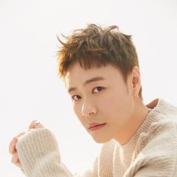 虎虎 飾演 Wang Feng