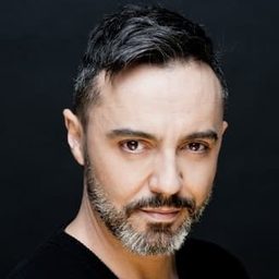 Ángel Ruiz - 醫生怎麼還不來？演員 飾演Hombre taxi