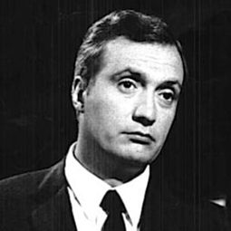 Nando Gazzolo - The Spy with Ten Faces演員 飾演Kobras