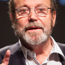 Bernard A. Lietaer - 2012: Time for Change演員 飾演Self