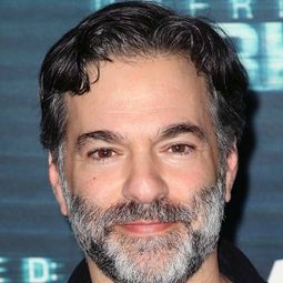 史蒂芬·薩斯科 - 解除好友2：暗網導演