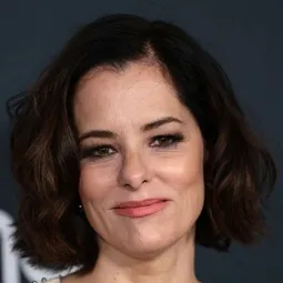 帕可兒·波茜 飾演 Karen Hillridge