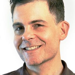 David Hanson 飾演 Self