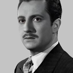 José María Seoane 飾演 General Foy